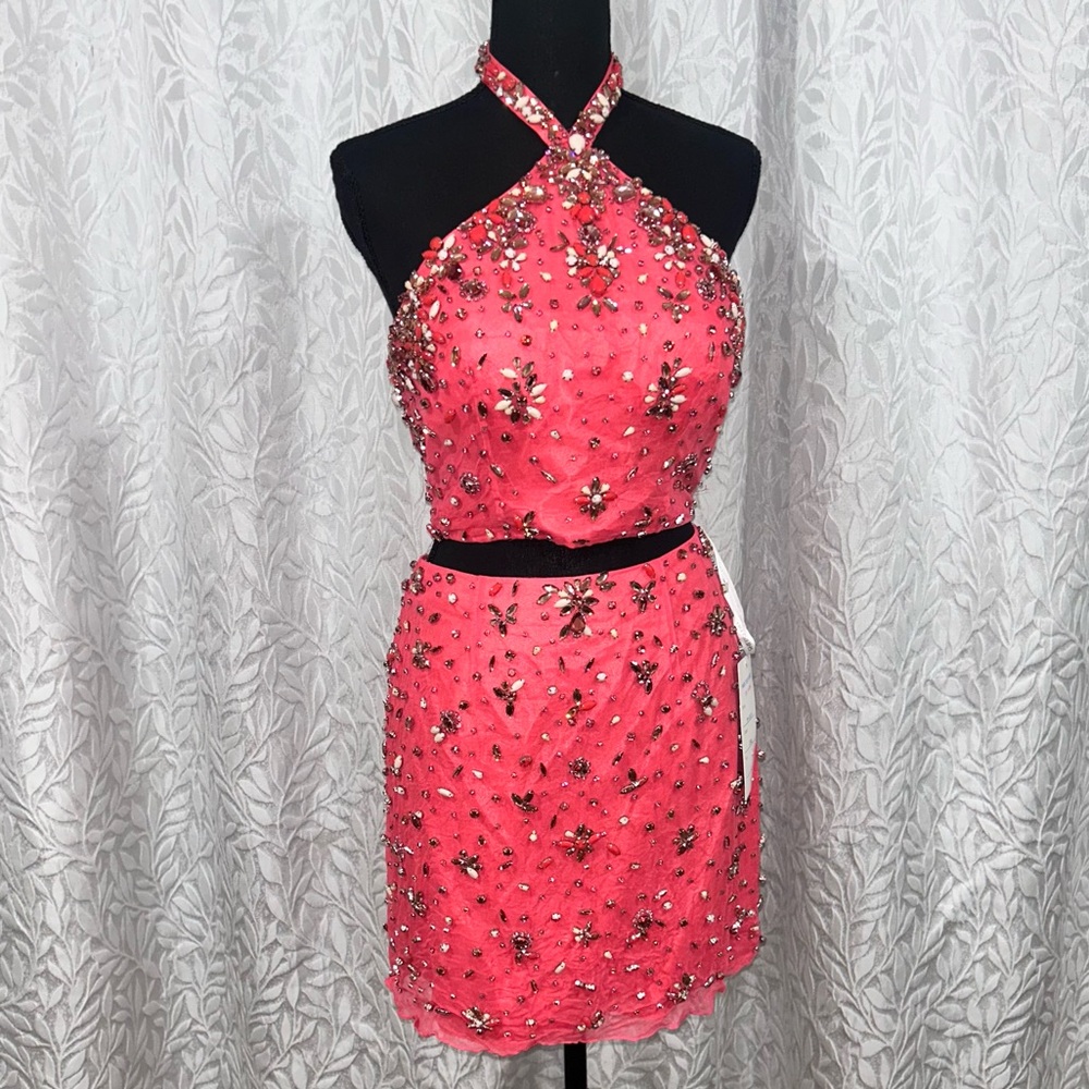 Coral 2 piece set Sherri hill cocktail size 6